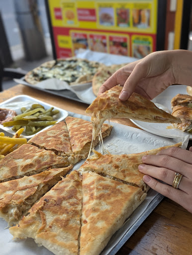 Photo of Basil Broasted بروستد وشاورما الريحان - 222 Kilburn High Rd, London NW6 4JP, UK