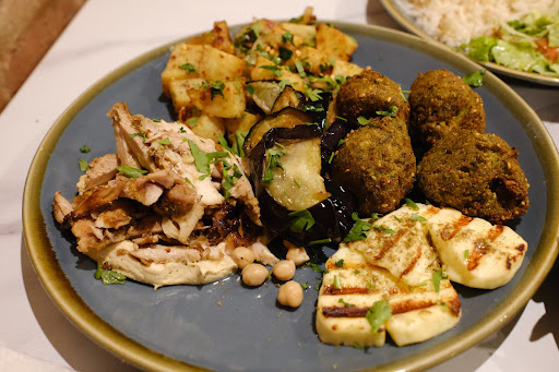 Photo of Lebanese Gardens - 10a Vauxhall Bridge Rd, London SW1V 2SD, UK