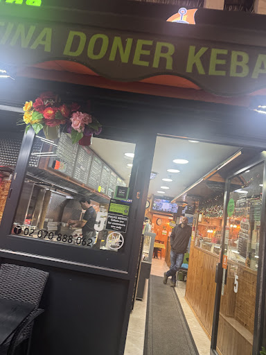 Photo of Reina Döner & Kebab - 5 Junction Rd, Archway, London N19 5QT, UK
