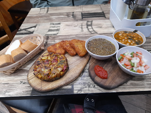 Photo of Sa7ra Stepney - 86 Cambridge Heath Rd, Bethnal Green, London E1 5QJ, UK