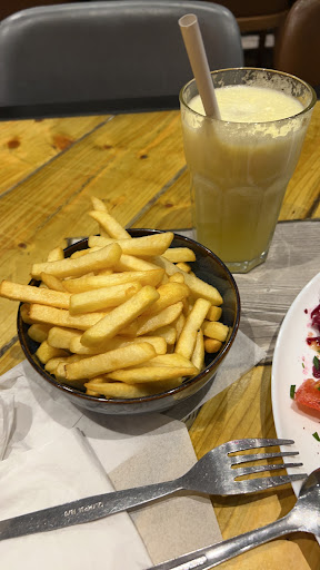 Photo of Zaytoon Grill - 94 Rye Ln, London SE15 4RZ, UK