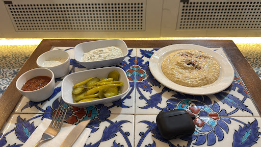 Photo of Antepliler Doner - 43 Grand Parade, Green Lanes, Harringay Ladder, London N4 1AQ, UK