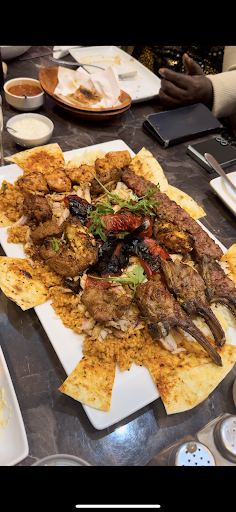 Photo of E. Mono Restaurant Kentish Town - 285-287 Kentish Town Rd, London NW5 2JS, UK