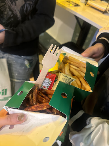 Photo of Mayyil - Lebanese On The Go - 343 Upper St, London N1 0PD, UK