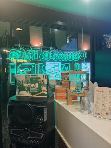 Photo of Mayyil - Lebanese On The Go - 343 Upper St, London N1 0PD, UK