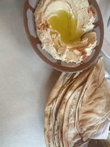 Photo of Shawarma Hut - Restaurant Elephant and Castle - 292b Walworth Rd, London SE17 2TE, UK