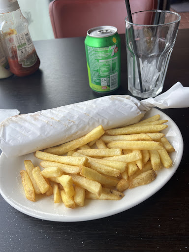 Photo of Shawarma Hut - Restaurant Elephant and Castle - 292b Walworth Rd, London SE17 2TE, UK