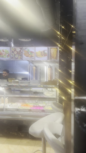 Photo of Yalla Beirut, Lebanese Restaurant, Tower Hill - 19/21 Great Tower St, London EC3R 5AR, UK