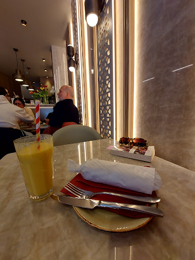 Photo of Al Arez 2 - 128 Brompton Rd, London SW3 1JD, UK