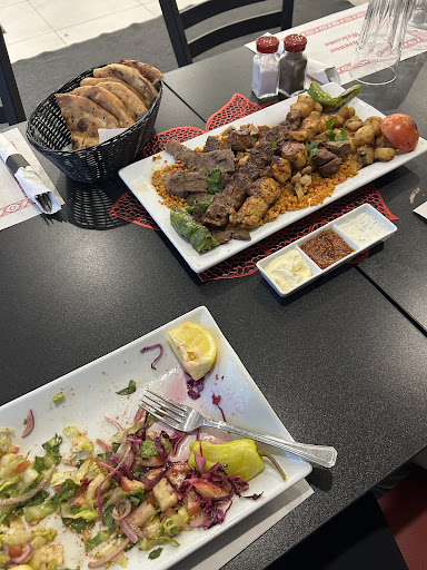 Photo of Resto Excel - 1276 Bd du Curé-Labelle, Blainville, QC J7C 2N8