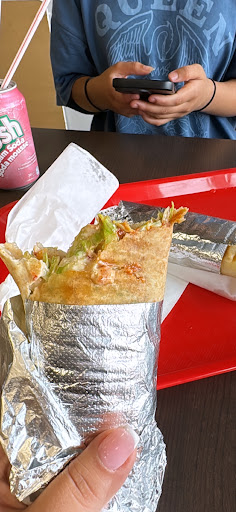 Photo of Deli-Taouk - 1550 Bd Daniel-Johnson, Laval, QC H7V 3V7