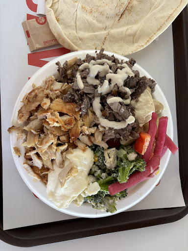 Photo of Amir - 1755 Rue Sherbrooke, Magog, QC J1X 2T5