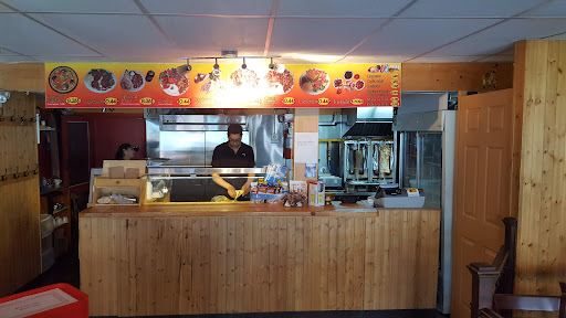 Photo of Chich Taouk Magog - 420 Rue Principale O, Magog, QC J1X 2A9