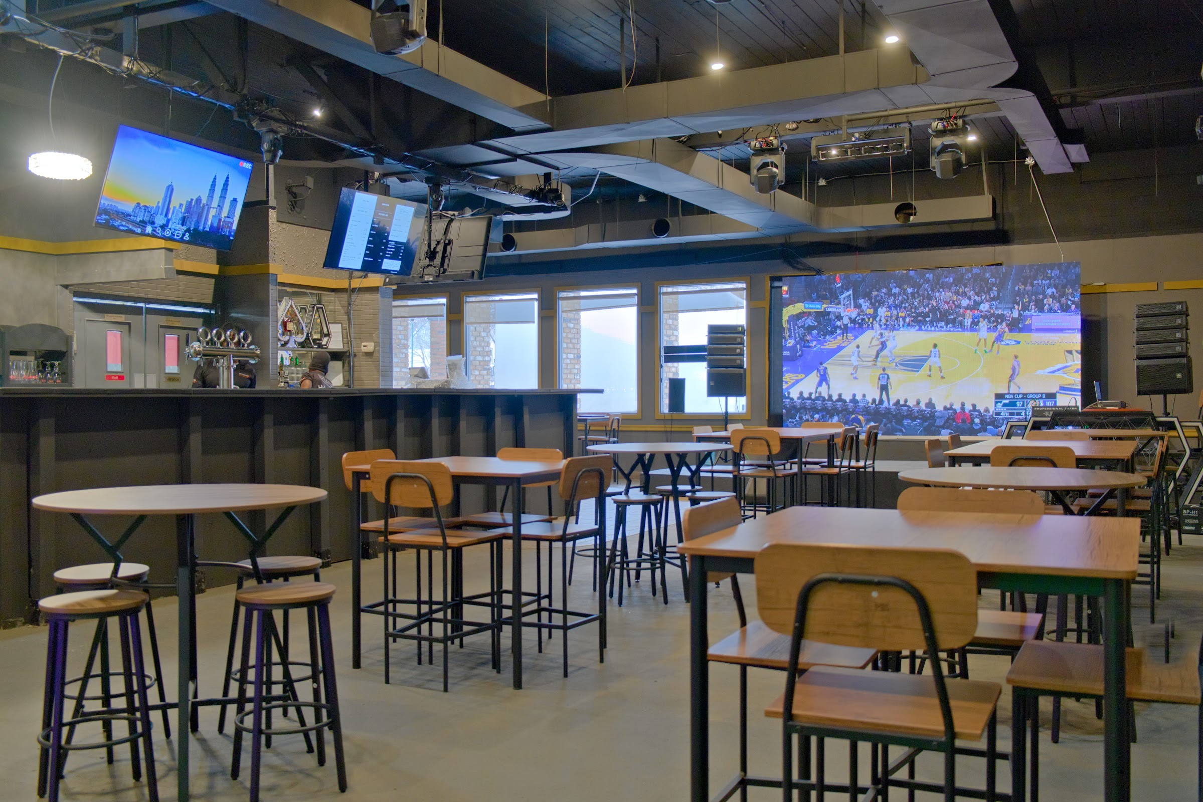Photo of MidtownX Bar - 610 Idylwyld Dr N, Saskatoon, SK S7L 0Z2