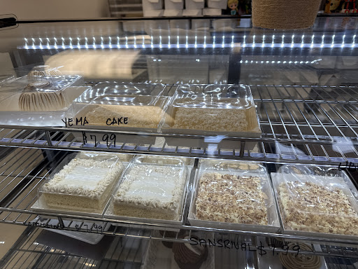 Photo of Hungry Hub Cuisine - 3310 Fairlight Dr, Saskatoon, SK S7M 4Z1