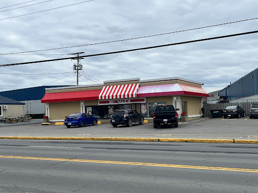Photo of PFK - 969 Av. du Phare O, Matane, QC G4W 1W2