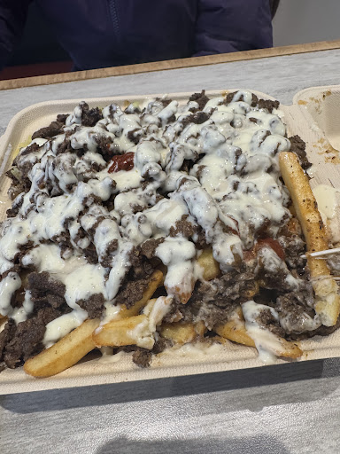 Photo of Osmow's Shawarma - 960 Southdown Rd C8, Mississauga, ON L5J 2Y4