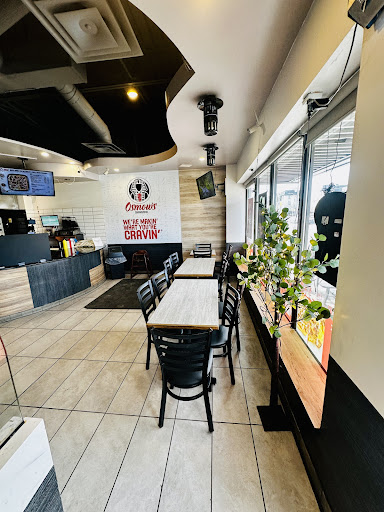 Photo of Osmow's Shawarma - 600 Lakeshore Rd E, Mississauga, ON L5G 1J4