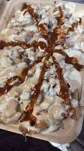 Photo of Osmow's Shawarma - 600 Lakeshore Rd E, Mississauga, ON L5G 1J4