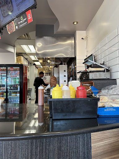 Photo of Osmow's Shawarma - 600 Lakeshore Rd E, Mississauga, ON L5G 1J4