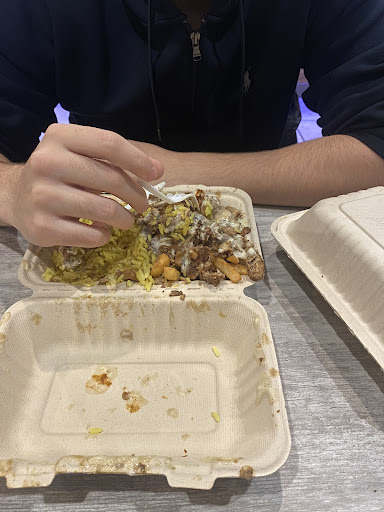 Photo of Osmow's Shawarma - 600 Lakeshore Rd E, Mississauga, ON L5G 1J4