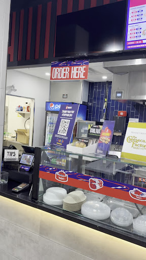 Photo of Tahini's - 515 Lakeshore Rd E #102, Mississauga, ON L5G 1H9