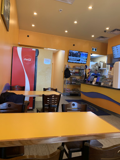 Photo of Osmow's Shawarma - 6795 Airport Rd Unit A3, Mississauga, ON L4V 1E6