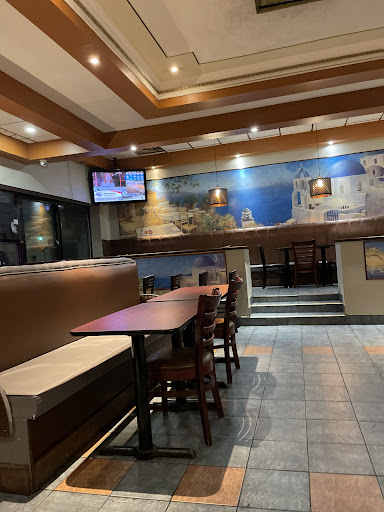 Photo of Pita & Grill Family Restaurant - 134 Dundas St W, Mississauga, ON L5B 2N6