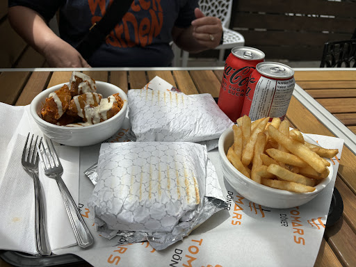 Photo of Tomars Doner - 94b Lakeshore Rd E, Mississauga, ON L5G 1E3