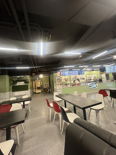 Photo of Shawarma Royale - 270 Lakeshore Rd W unit 104, Mississauga, ON L5H 0A4