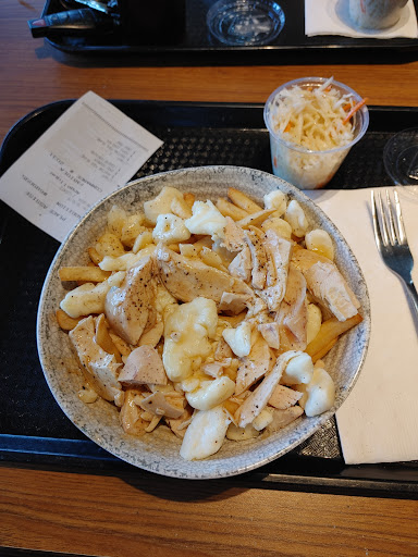 Photo of Express St-Hubert - 1780 Rue des Mélèzes, Dolbeau-Mistassini, QC G8L 3M8