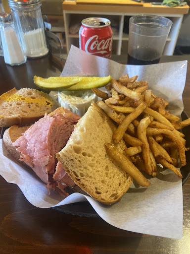 Photo of Restaurant La Chaumière - 353 Bd Albiny Paquette, Mont-Laurier, QC J9L 1K5
