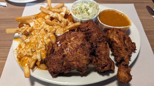 Photo of Restaurant Le Rapide - 556 Rue du Portage, Mont-Laurier, QC J9L 2A4