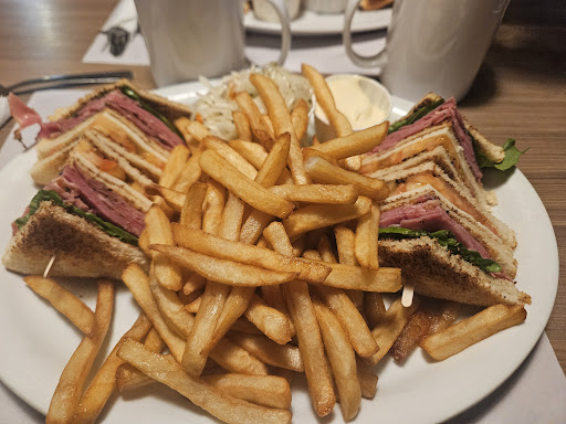 Photo of Restaurant Le Rapide - 556 Rue du Portage, Mont-Laurier, QC J9L 2A4