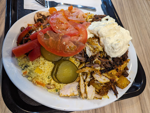 Photo of Restaurant Zein mont-laurier - 476 Rue Carillon #476, Mont-Laurier, QC J9L 1P9