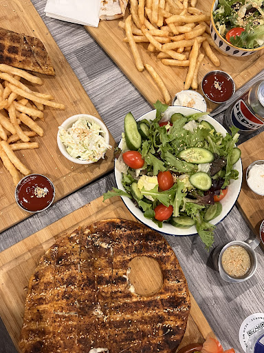 Photo of Semsom-resto lounge mtl - 771 Bd Décarie, Saint-Laurent, QC H4L 3L4
