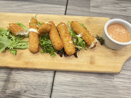 Photo of Semsom-resto lounge mtl - 771 Bd Décarie, Saint-Laurent, QC H4L 3L4