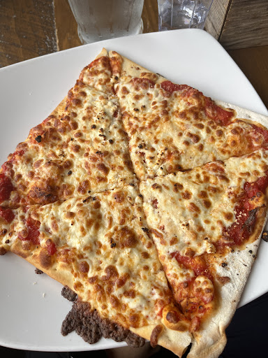 Photo of Yaoooo Pizza Pub - 123 Chem. de Kandahar, Mont-Tremblant, QC J8E 1E2