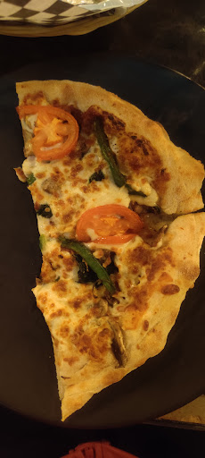Photo of Yaoooo Pizza Pub - 123 Chem. de Kandahar, Mont-Tremblant, QC J8E 1E2