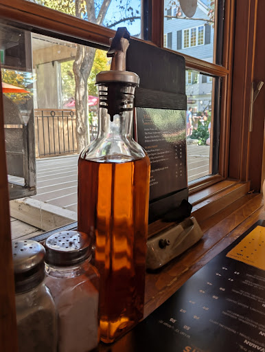 Photo of Yaoooo Pizza Pub - 123 Chem. de Kandahar, Mont-Tremblant, QC J8E 1E2