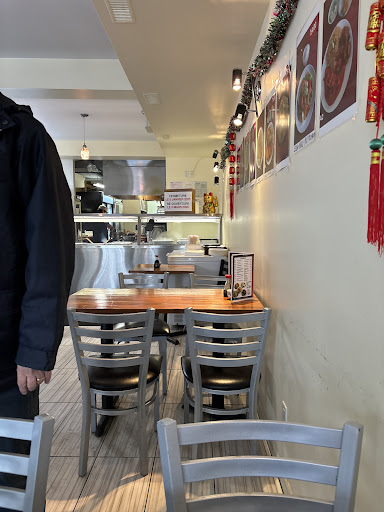 Photo of Lina Restaurant Express - 963 Rue de St Jovite, Mont-Tremblant, QC J8E 3J8