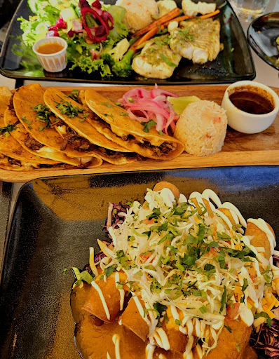 Photo of Resto Bar Lolita - 804 Rue de St Jovite, Mont-Tremblant, QC J8E 3J8
