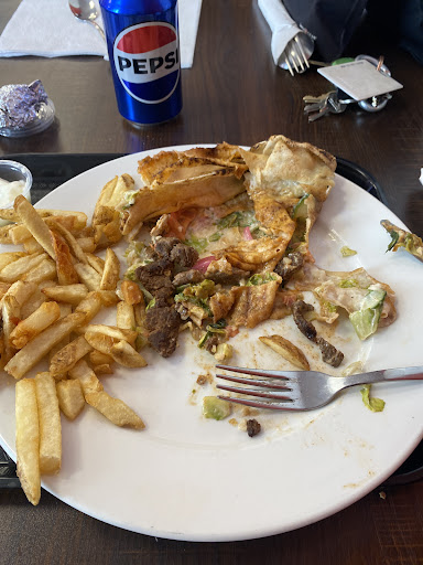 Photo of RESTAURANT FOODIZZ - 90 Rte Jean-Baptiste-Casault, Montmagny, QC G5V 3R8