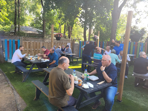 Photo of Grillade Damlaj - 1712 Rue D'Oxford, Montréal, QC H4L 1B6