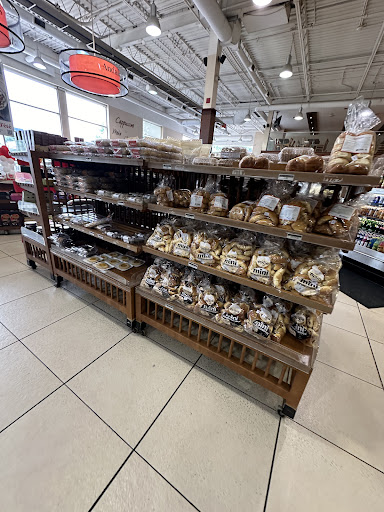 Photo of Andalos - 350 Bd Lebeau, Saint-Laurent, QC H4N 1R5