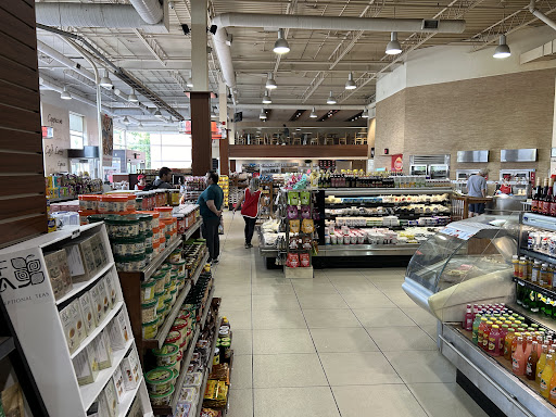 Photo of Andalos - 350 Bd Lebeau, Saint-Laurent, QC H4N 1R5