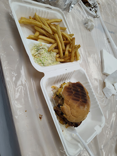 Photo of DELI BOYZ - Kosher - 5800 Boul Cavendish, Côte Saint-Luc, QC H4W 0A9