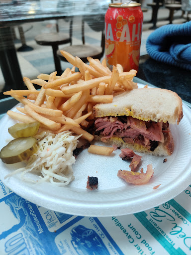 Photo of DELI BOYZ - Kosher - 5800 Boul Cavendish, Côte Saint-Luc, QC H4W 0A9