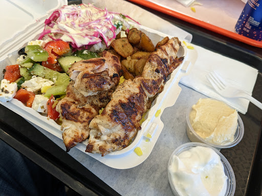 Photo of YALLA TAOUK - 4657 Boul Lévesque E, Laval, QC H7C 1M8