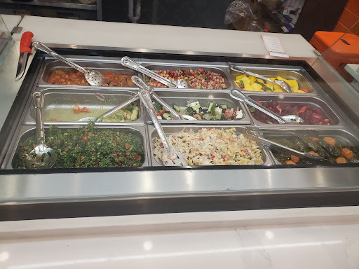 Photo of YALLA TAOUK - 4657 Boul Lévesque E, Laval, QC H7C 1M8